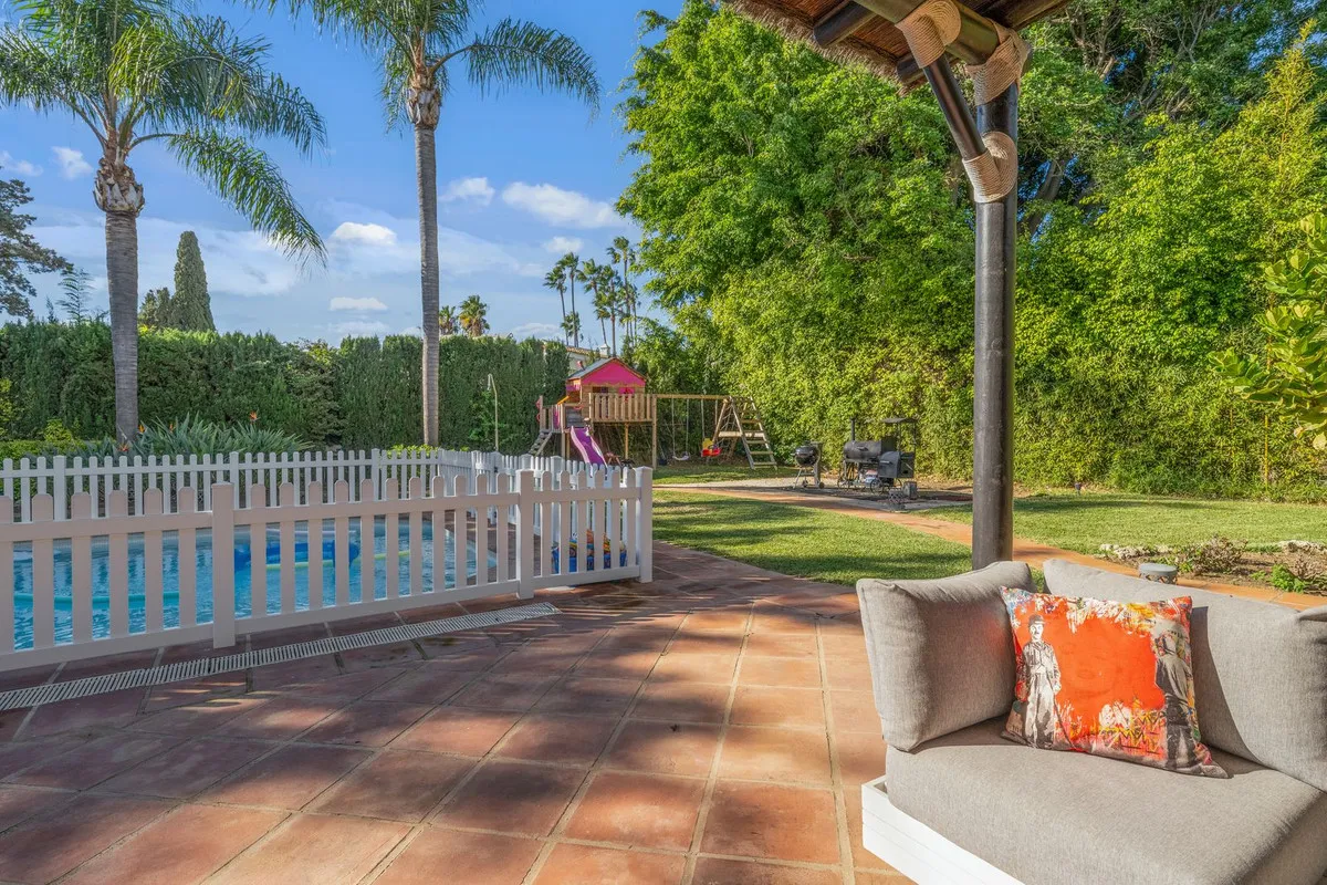 45adfe92-0e3b-4a06-8970-2353e0ca61cd