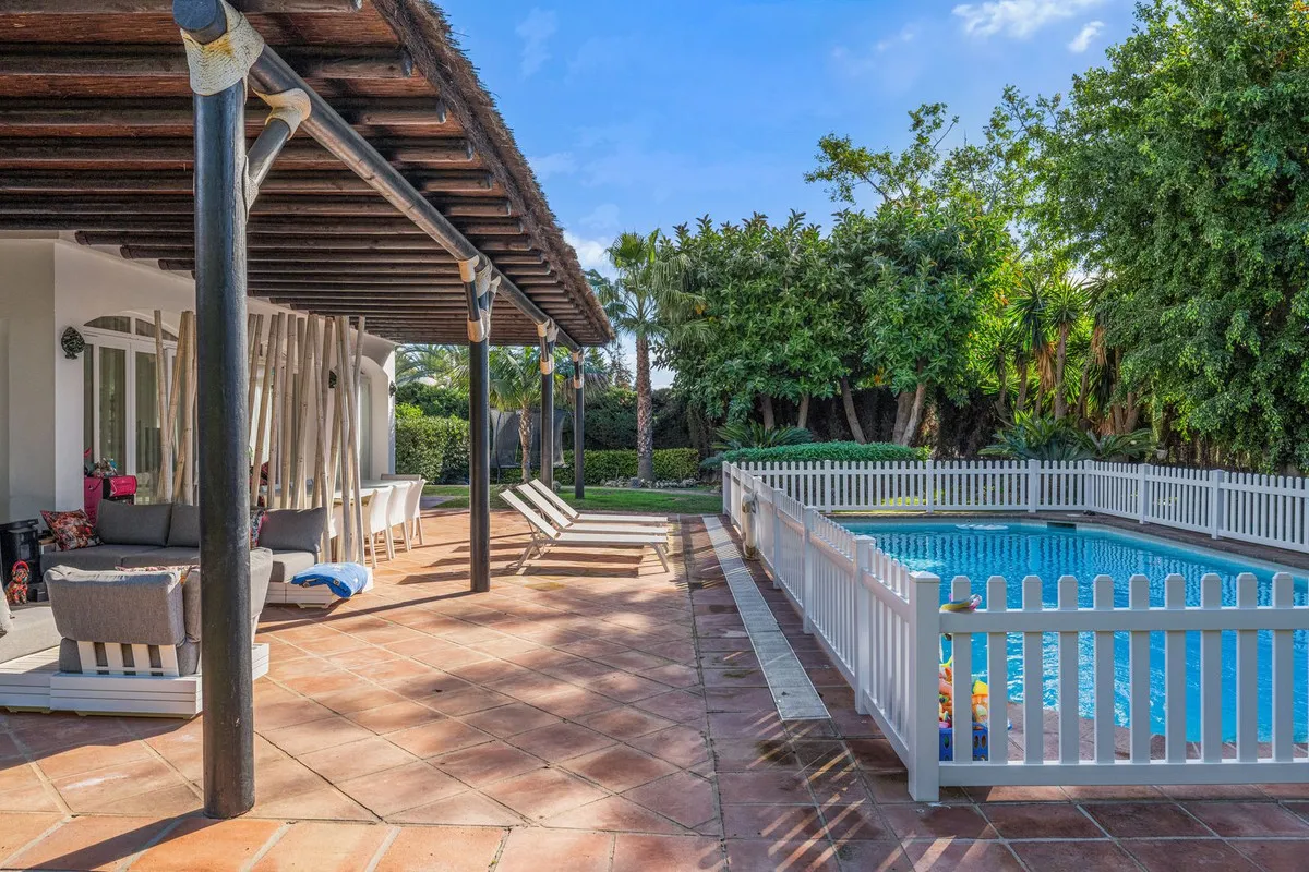 d396fa73-fb47-4774-8a85-94e3e56aecf0