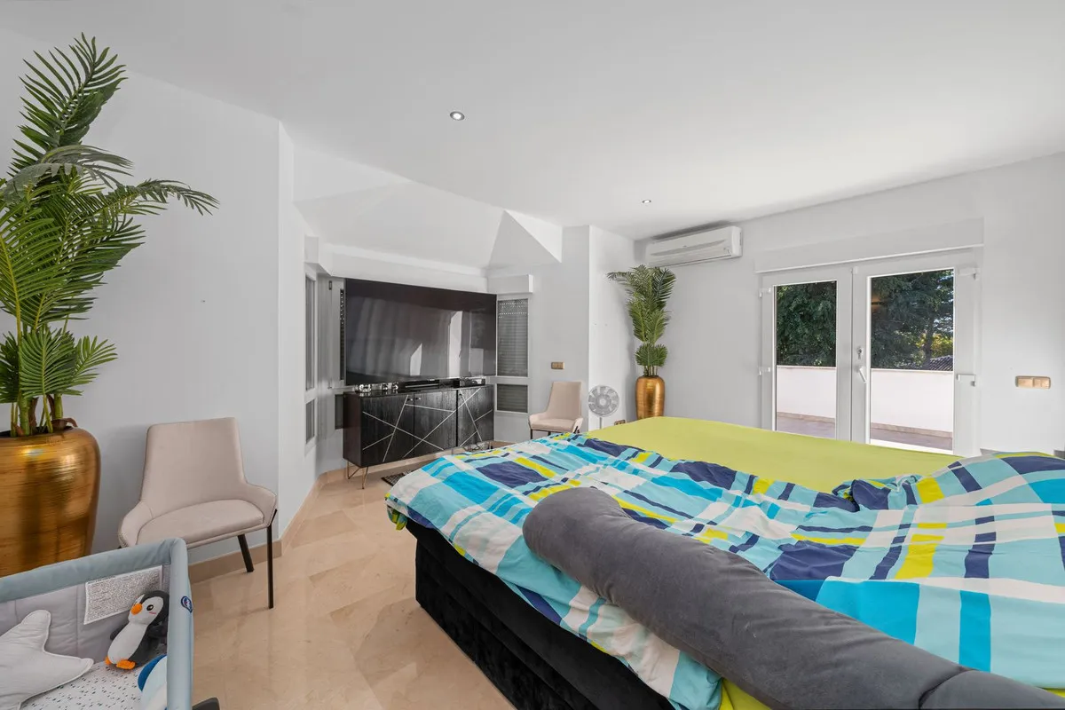 dace1598-a762-46f9-b9e3-8bae737d2fc5