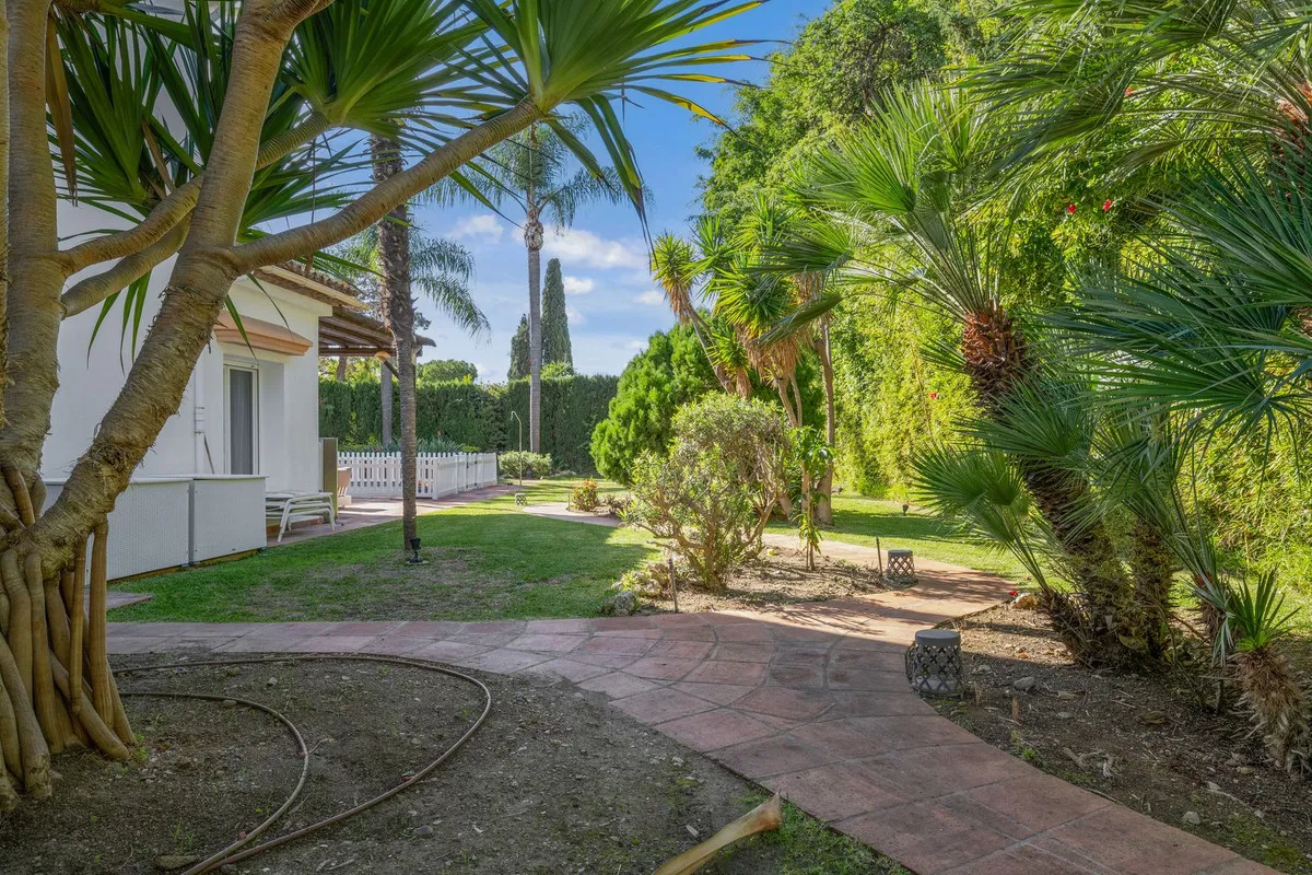 fea372ad-d78b-4db8-9e3e-e7cbe3333b2b