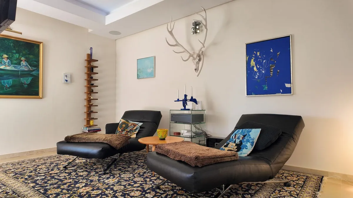 2db0dead-a4fc-40ba-83d9-68978118ef11