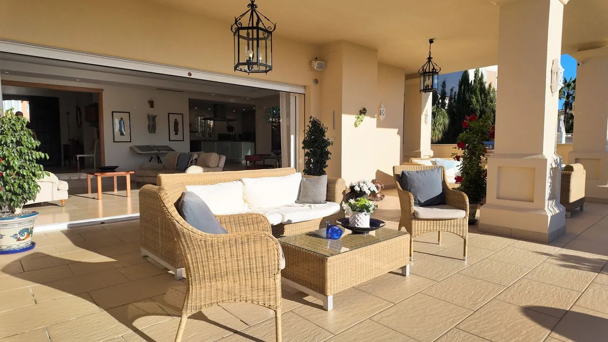 3e5a7fc0-038b-488e-af37-b1a436ea9ab1