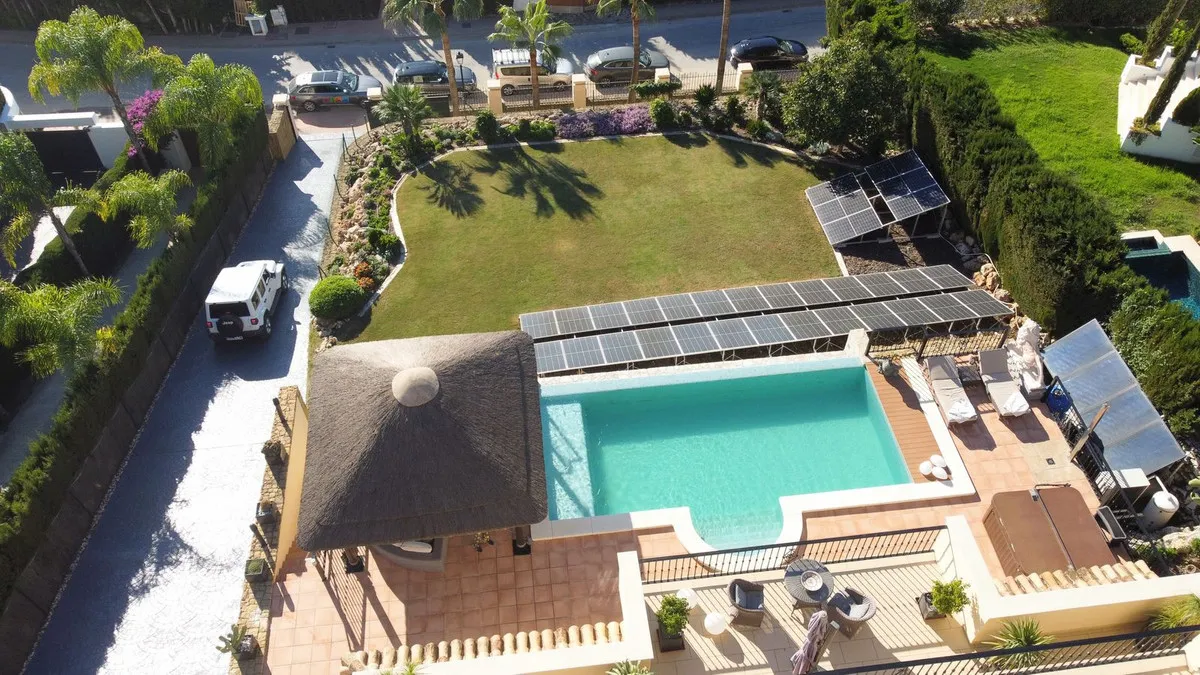 67ea67e3-8d2a-40a4-8162-49adcec491e4