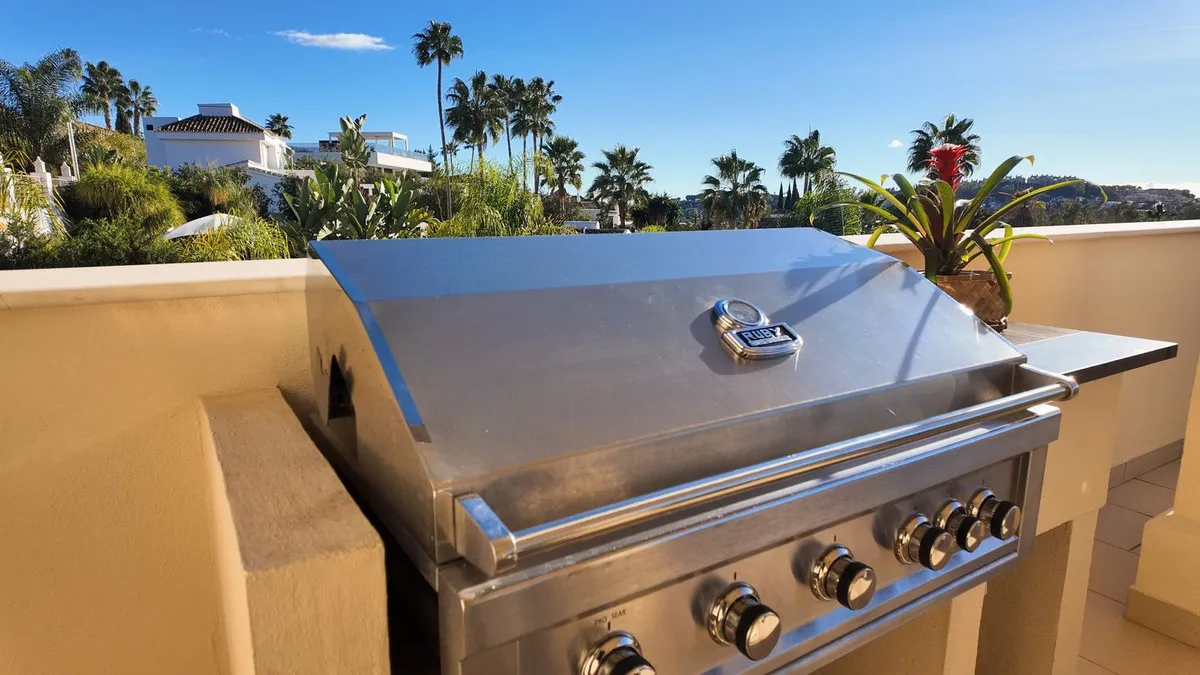 86a1bee8-96d2-4955-bdcf-e53ac4b4af65