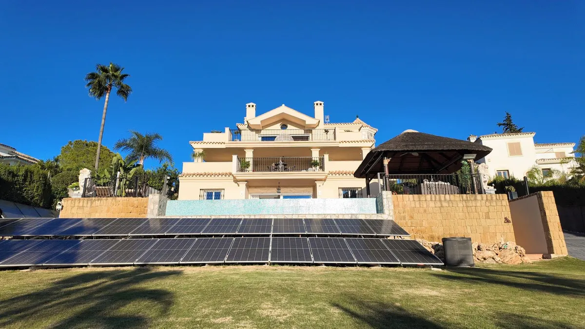 c696da71-cf53-4a98-b6ae-1874b53b6be3