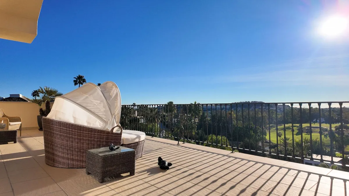 dea05fd2-7133-4fb9-8a62-e41b889a9b27