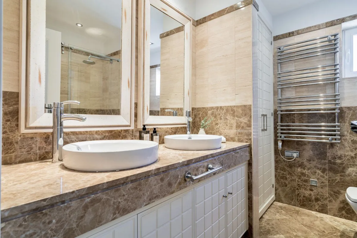 0f27141d-f5ed-4842-a699-b6757f6986de