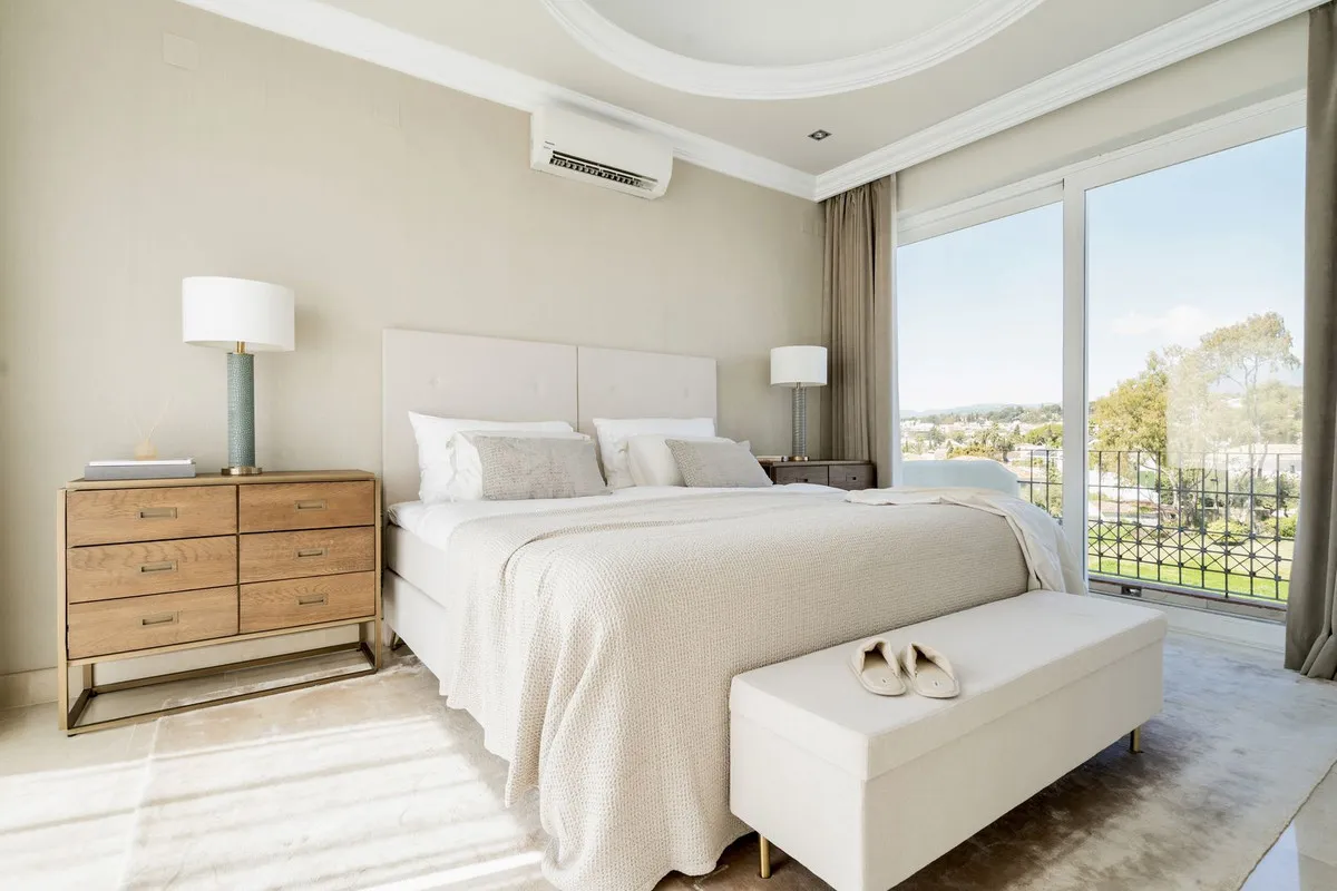 3ade8cb1-b27a-4ae3-9476-9c1c8f50a97f