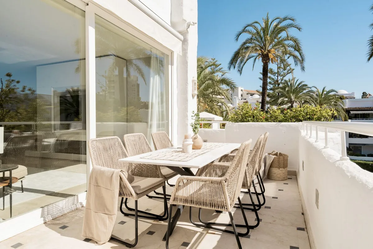 44e86b02-845a-4858-b80a-c1d29005b2ee