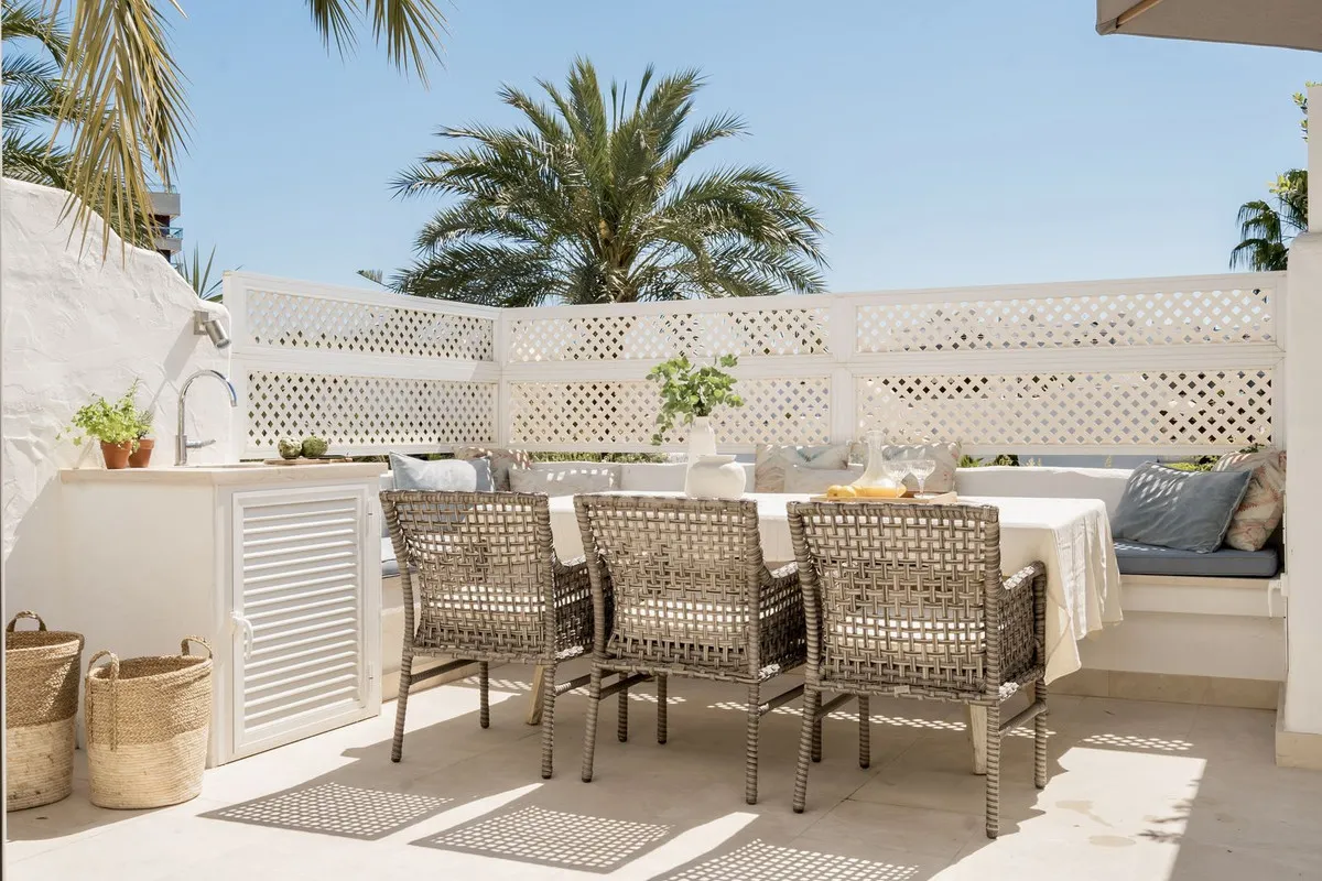 6ff76eef-6482-46d5-aa66-9325a8ca1640