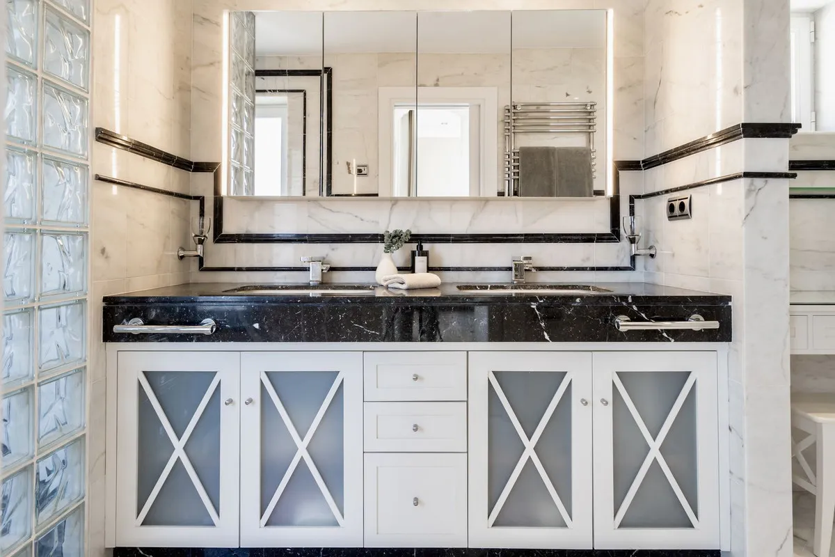 b72cf179-1915-4b84-ac52-4475b5984bc0