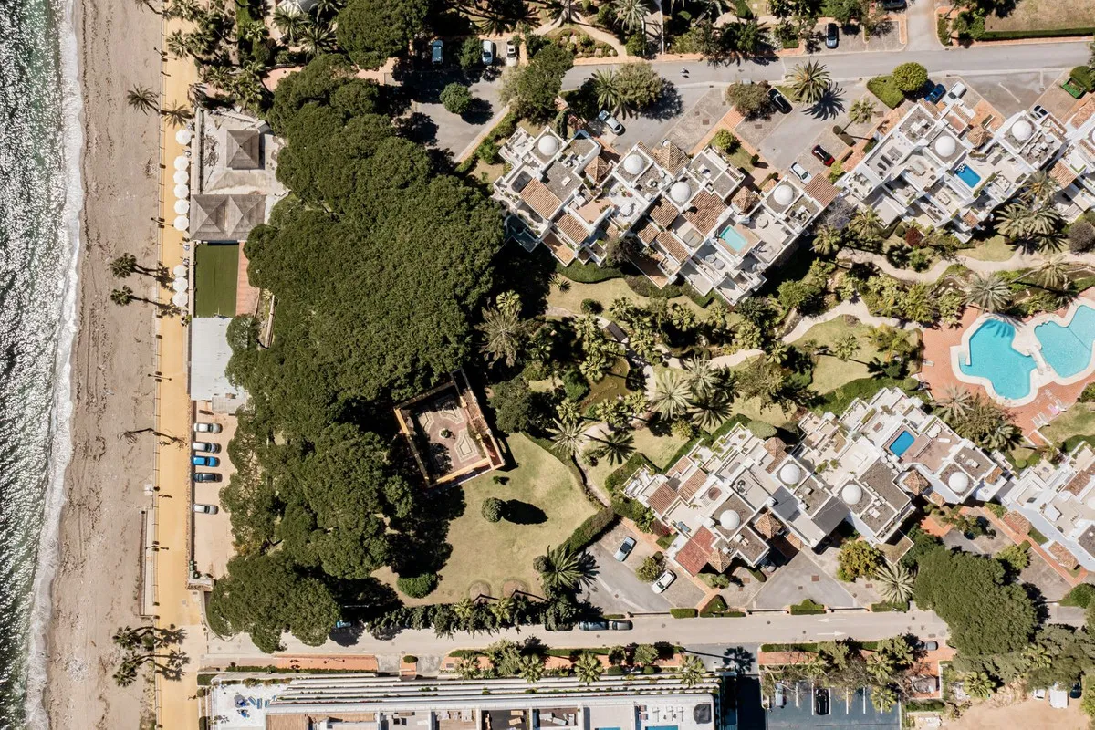 ee056a11-253b-411a-ba35-7accc42e918c