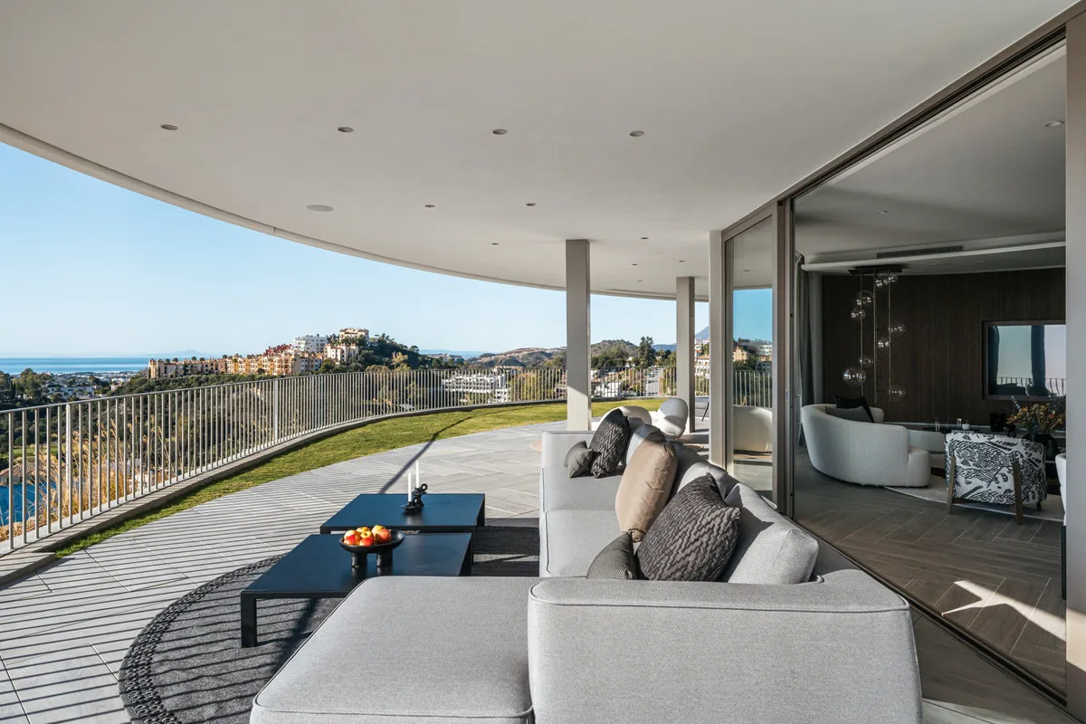 fee54055-c7c1-4df0-84e3-db711aa6da1d