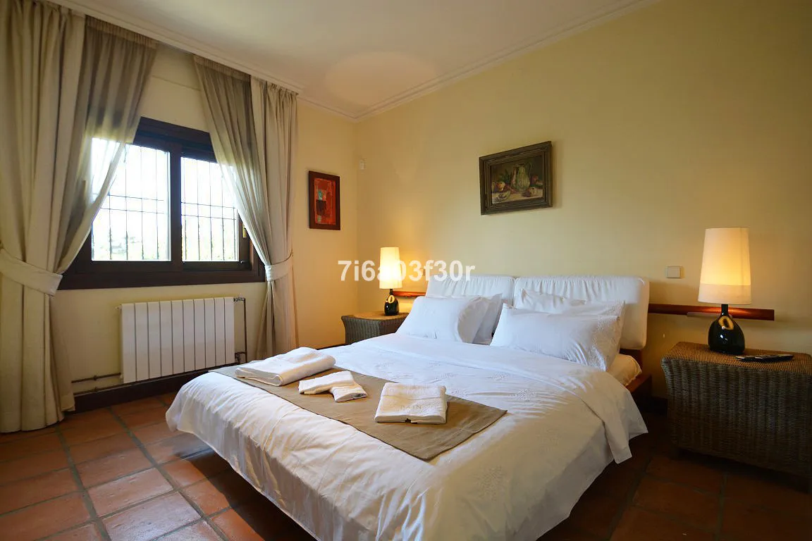 154d963d-e4b7-4d57-8408-f993c15ca363