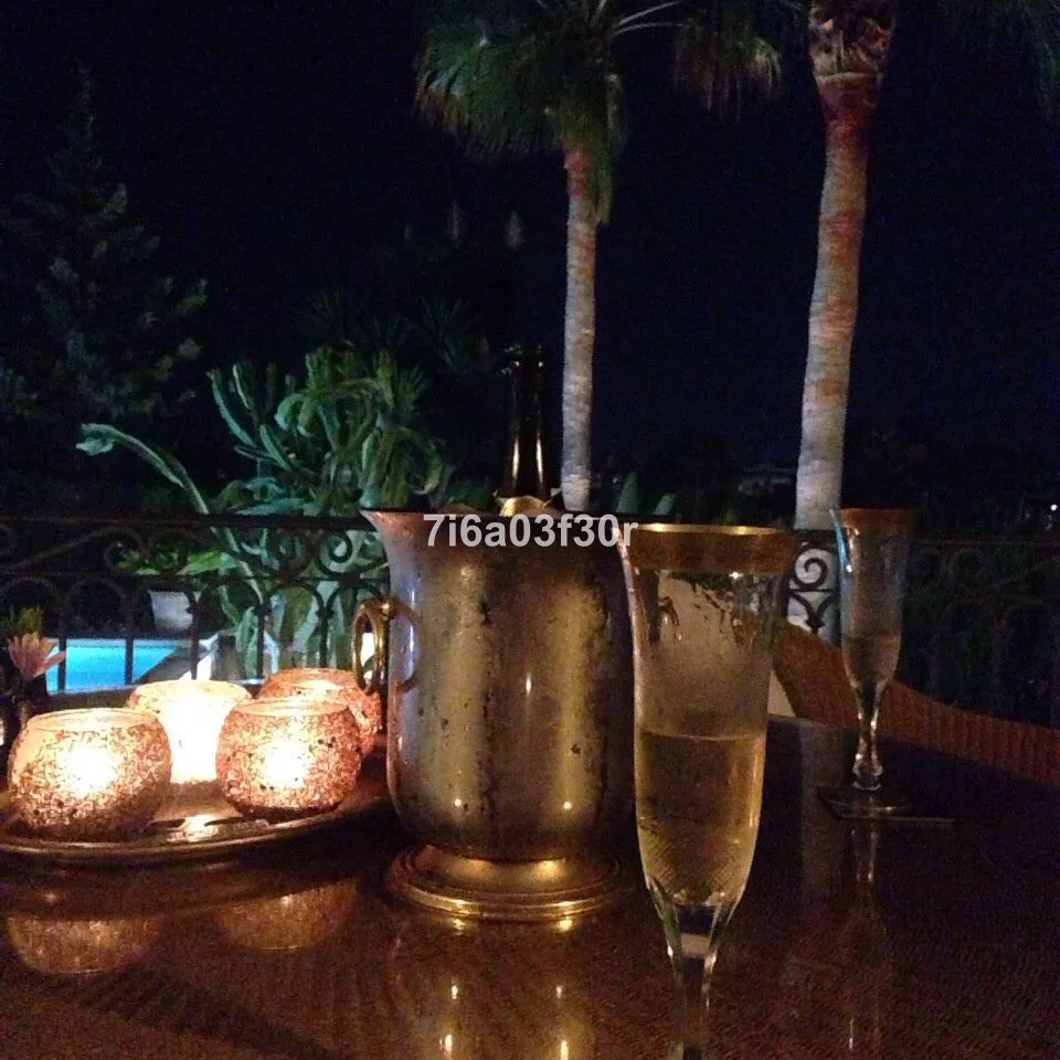 4e8d9def-ec3f-4a2e-882e-34564090370d