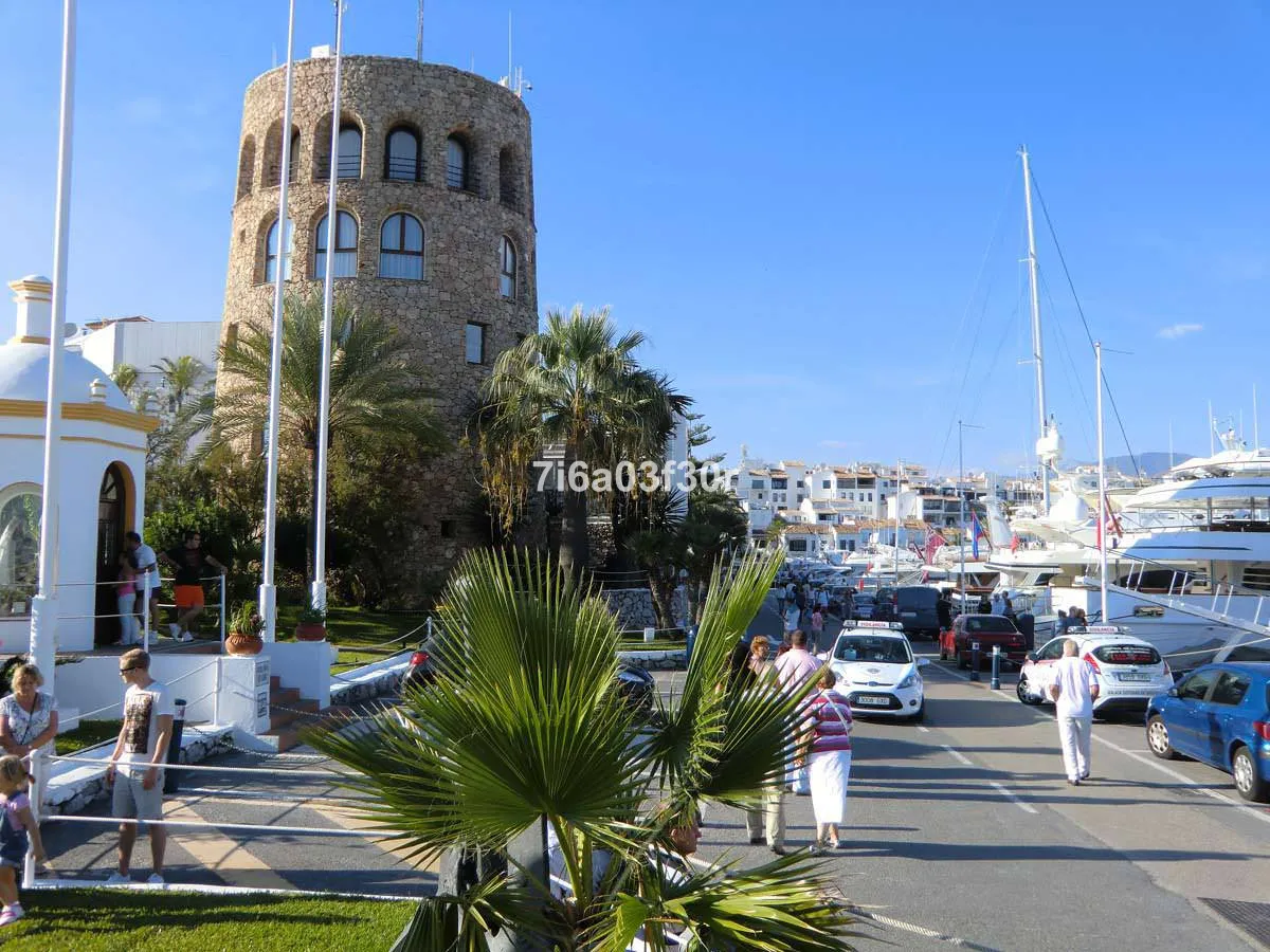 64bdf61b-4011-4822-8abe-594997490a2d