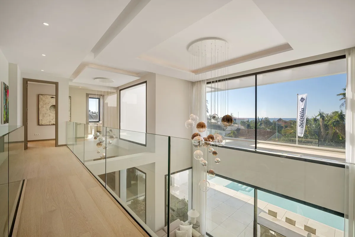 d33e6f09-2963-4230-a004-89b1ea75f01c