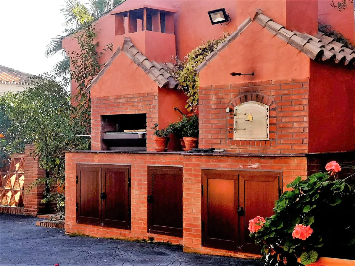 2ad861ac-fb05-4f94-8f54-5fb30f9f95cb