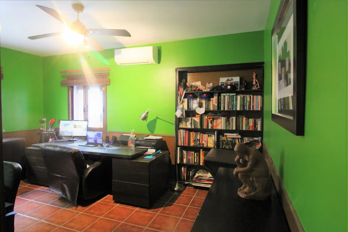 736ce8d8-dbc4-4870-9d4a-362cd57b4d30