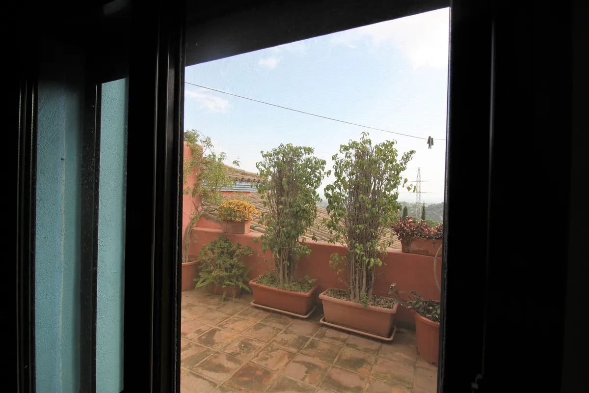 ea4a630e-7e27-4ebc-a4b9-88fdd0a510e4