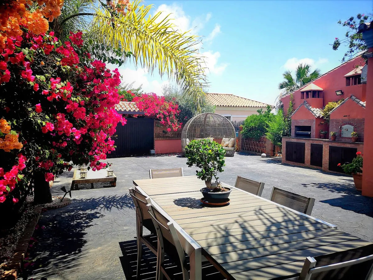 fd0fea2c-3df0-40e5-a344-b78032e62b01