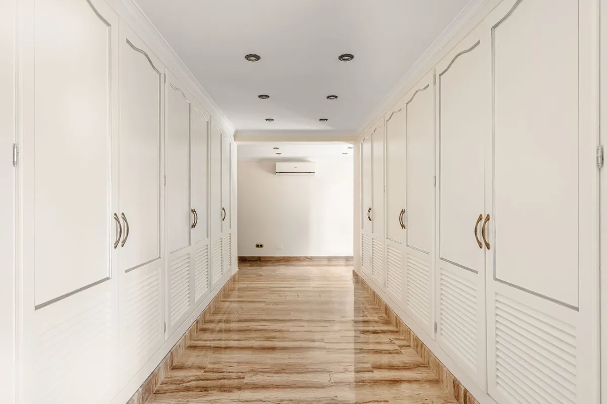 083c34ed-4029-45d2-a9c9-118e8075ec80