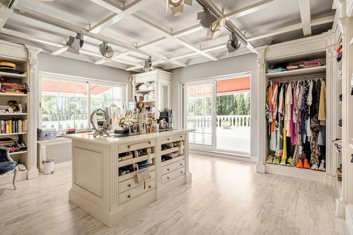 209fe63a-2b80-4cf9-92dd-a3a6bccdddc9