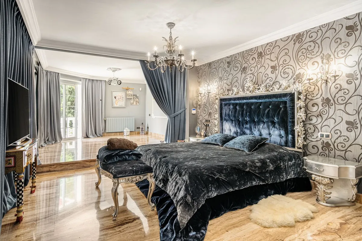 2cf805fb-9389-40a4-b8be-27e31fc36d7d