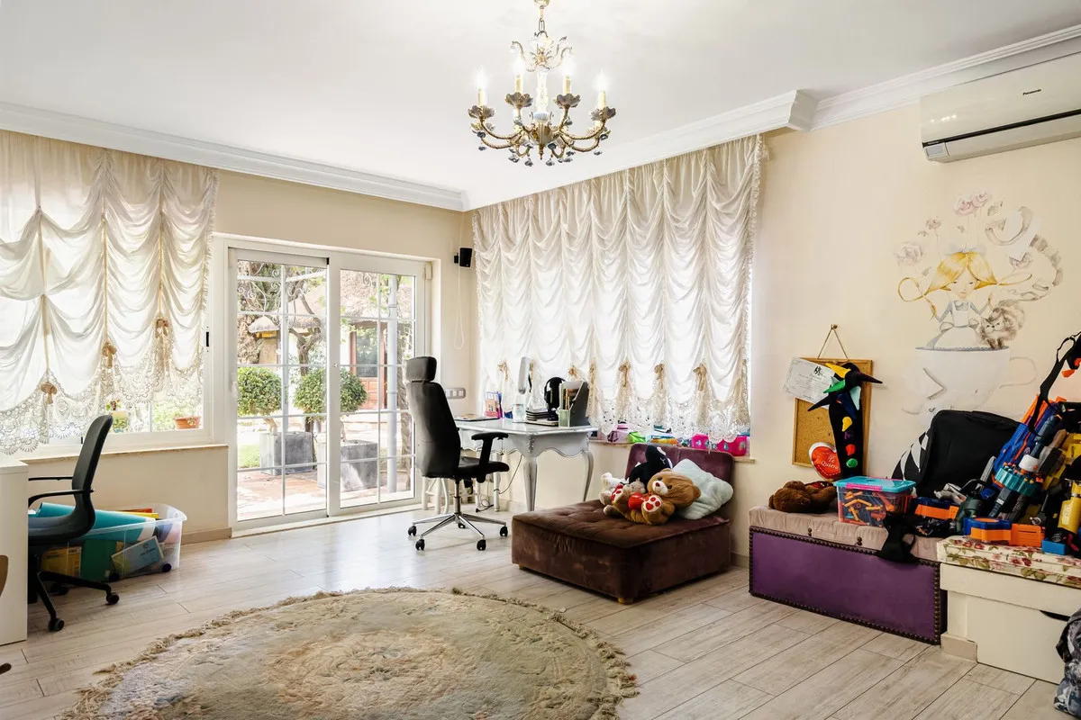 36713c5d-4bdf-4492-9c82-038d4d66c3f5