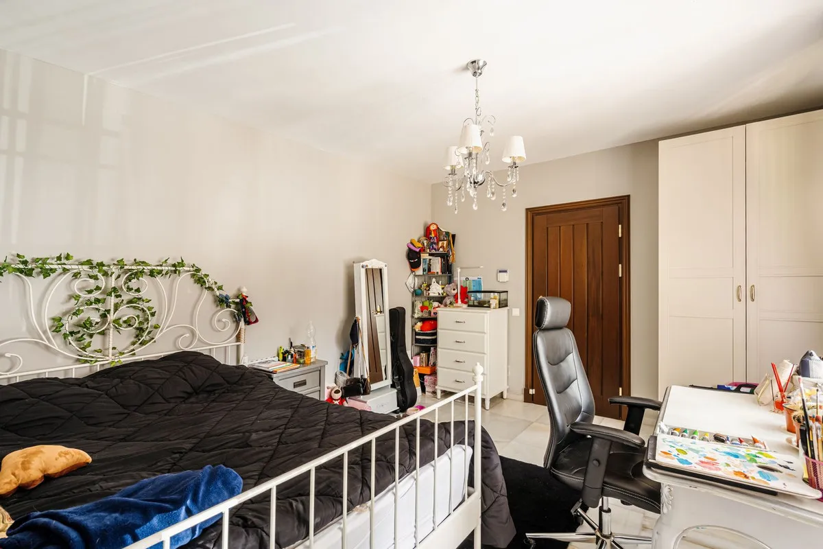 9ec88f5a-4837-4fb8-a25f-8a1f306d7095