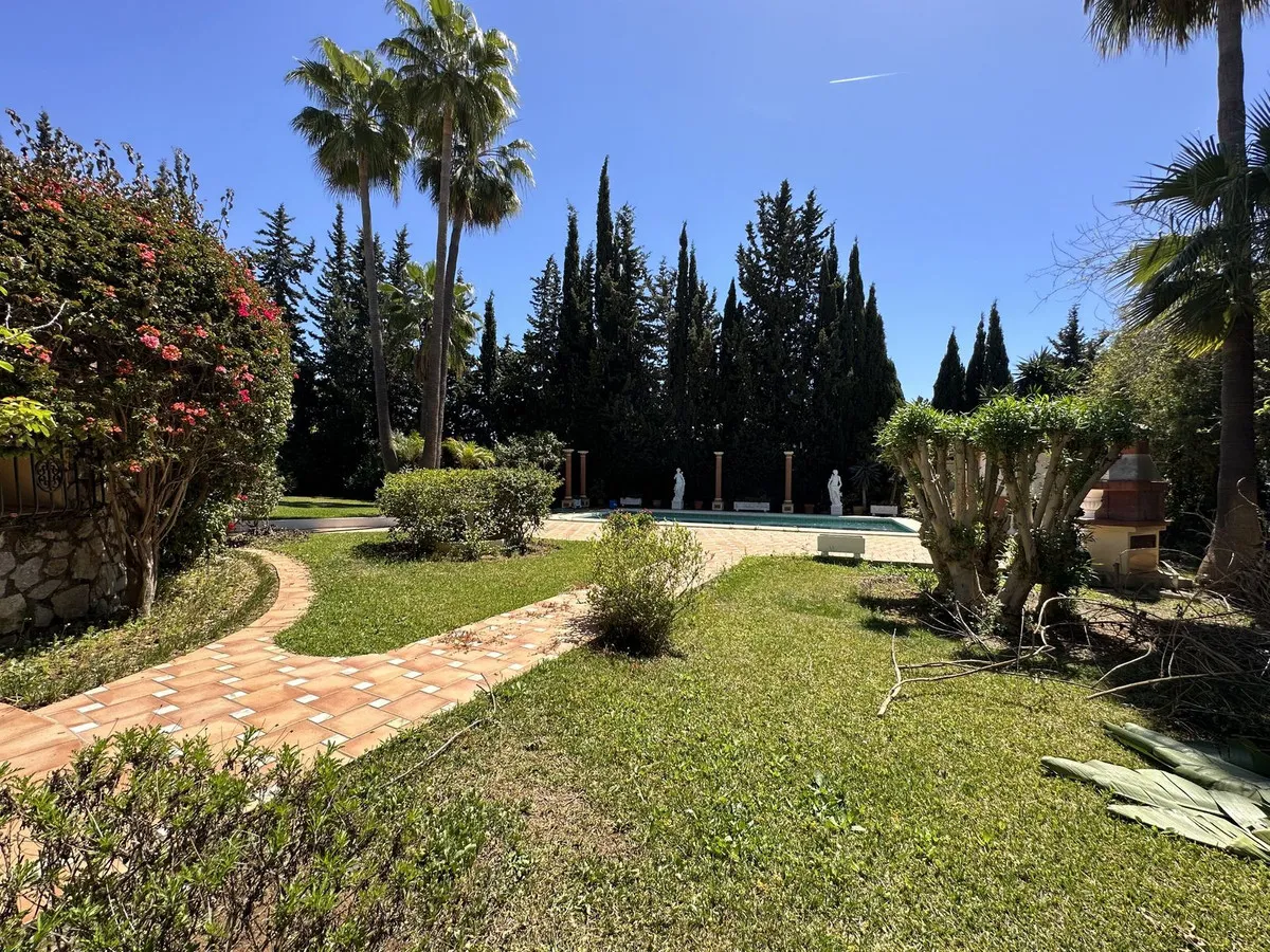 911bcfd9-b171-49fa-a883-85267198b1a1