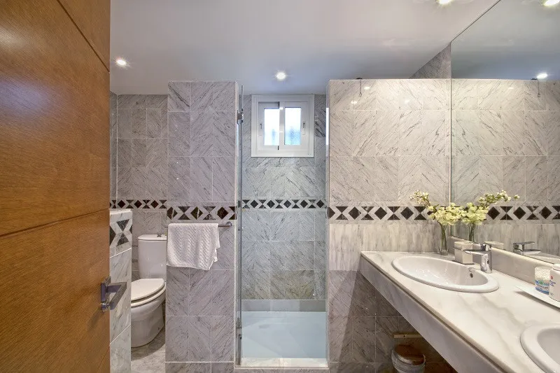 e115149f-a7e5-4d5e-b49c-98b211d37aae