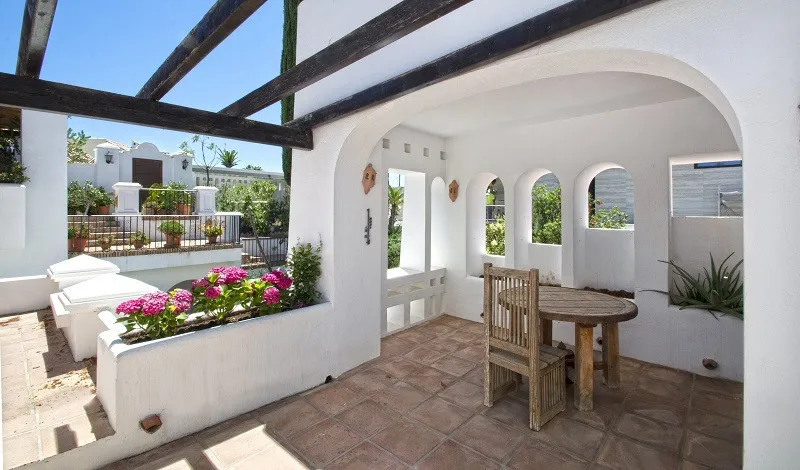 e6a434dd-6f0f-4eb9-bf21-c71f52d16250