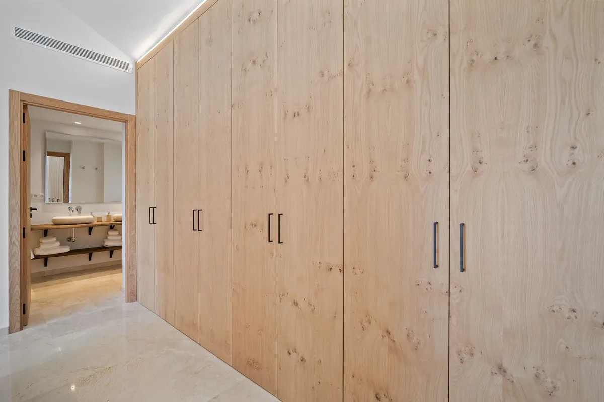 061ee8cf-714a-4643-b232-a6e819bb564a