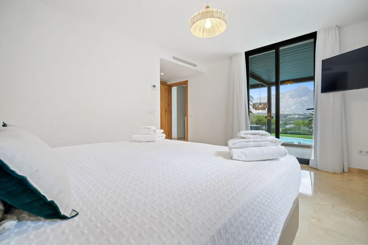 2ec4377a-f2e8-4b62-8332-98a9dc2cfab5