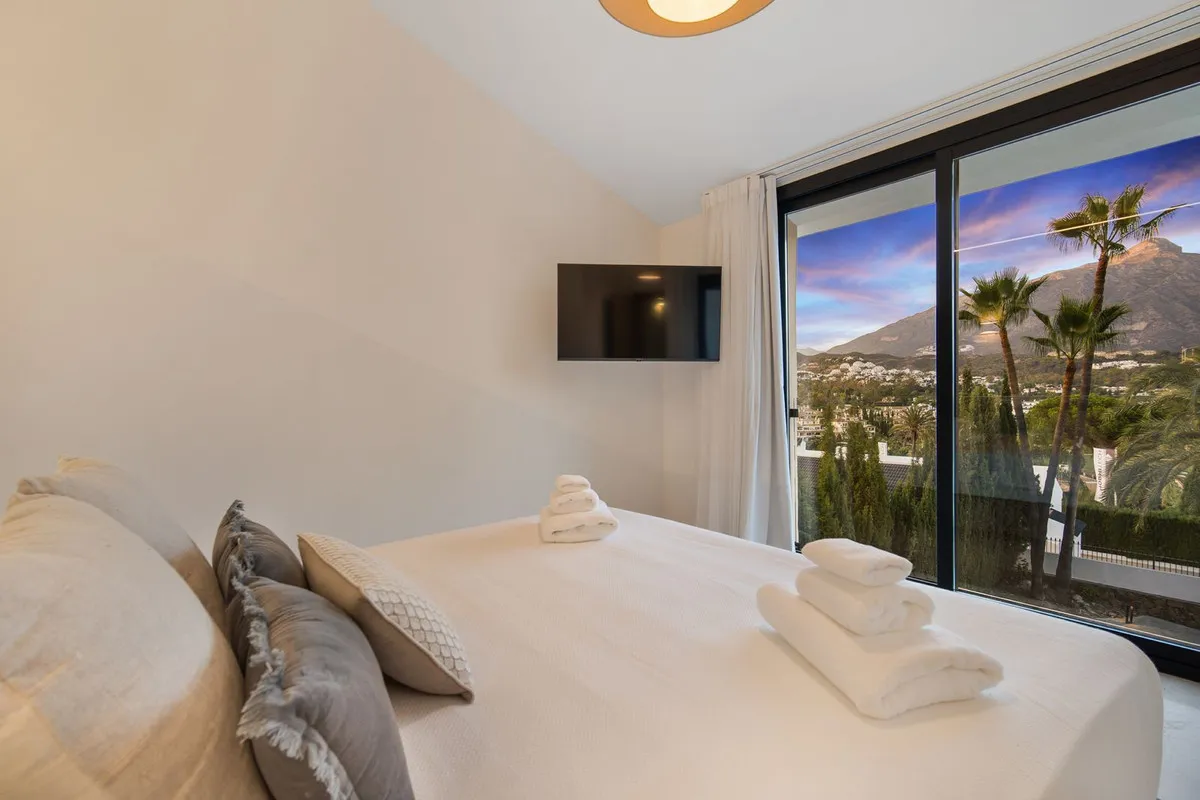 7b177108-3d22-43a4-8927-f85548426055