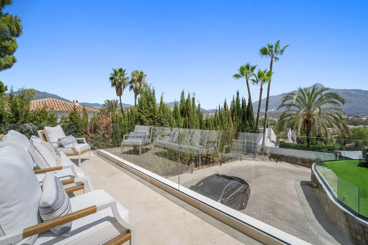 868b1013-3ed1-43f0-b9a9-60c256caee16