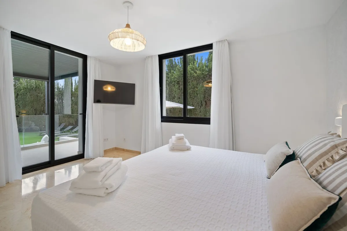 92243149-a738-47e5-b4e4-c1106a9194ea