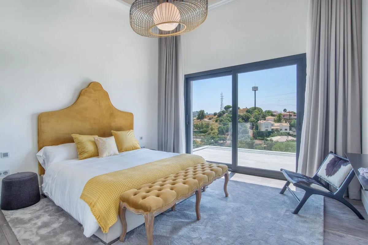 3693705e-80b5-400b-8edd-78eb5452a0b1