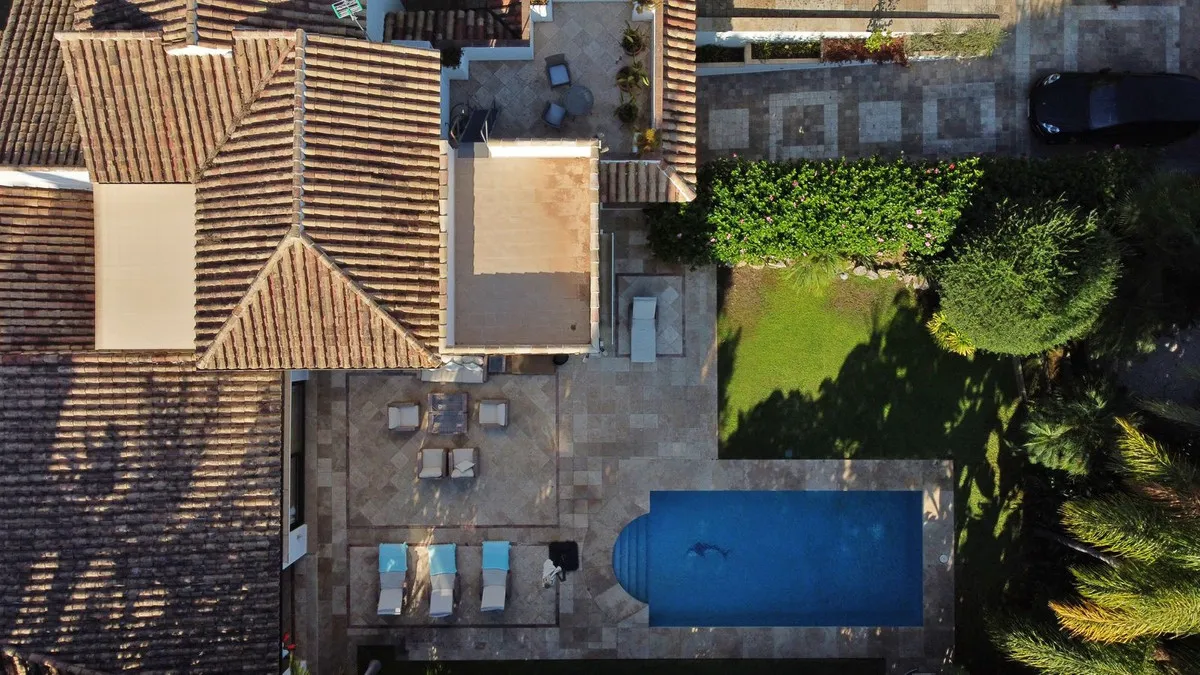 2f558bb3-6bab-4fb2-a924-4bd9c4200ed8