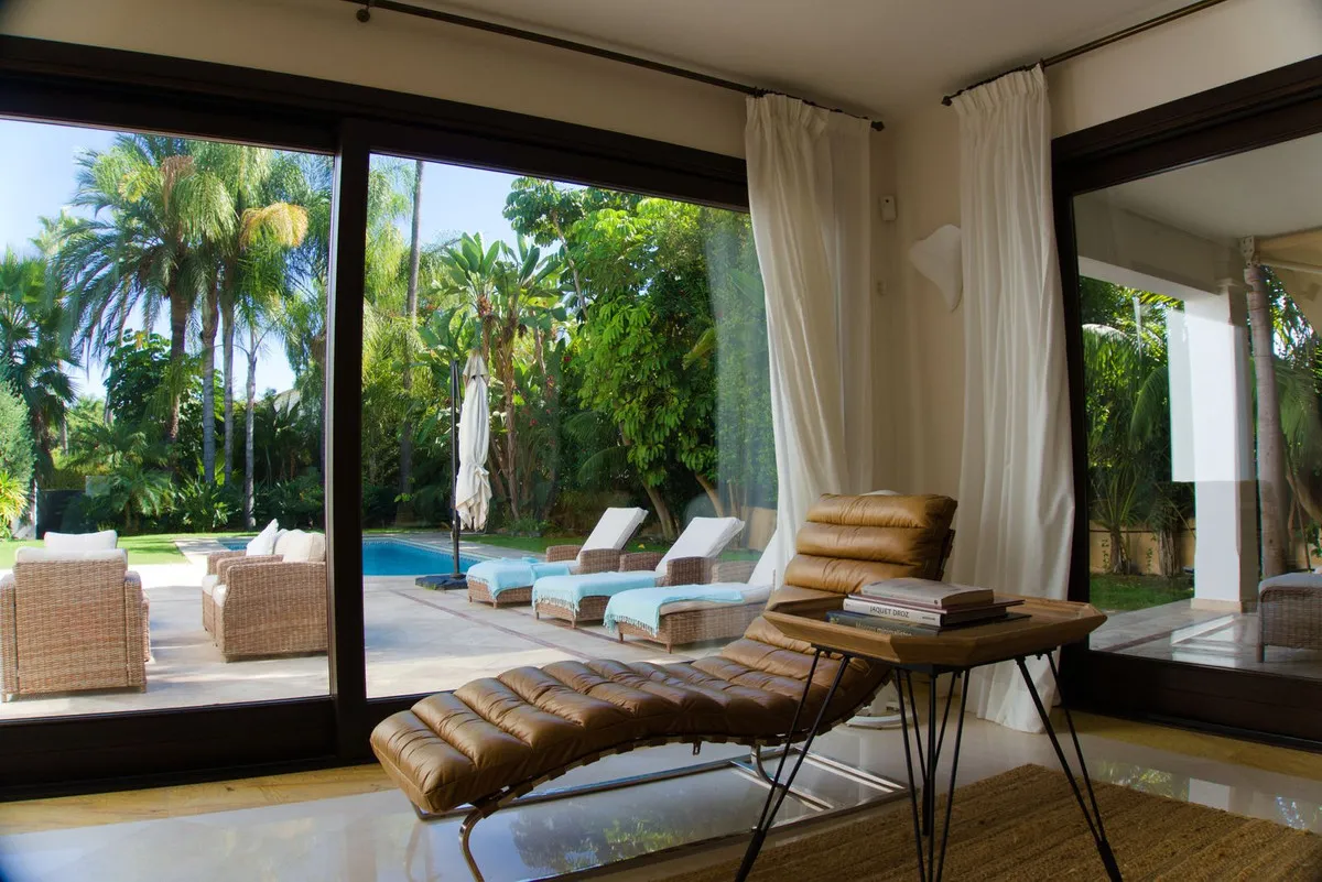 2fe3c2a6-38f7-4237-a84a-1c10a4e7f230