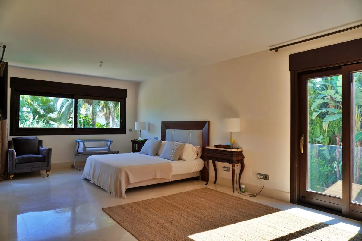 add379f7-5b6f-4645-8d3b-8207ecdff813