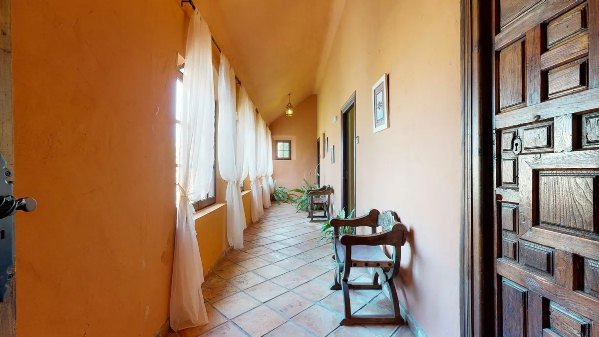 1e89becf-6fd0-483e-a951-e0a335bde2a9