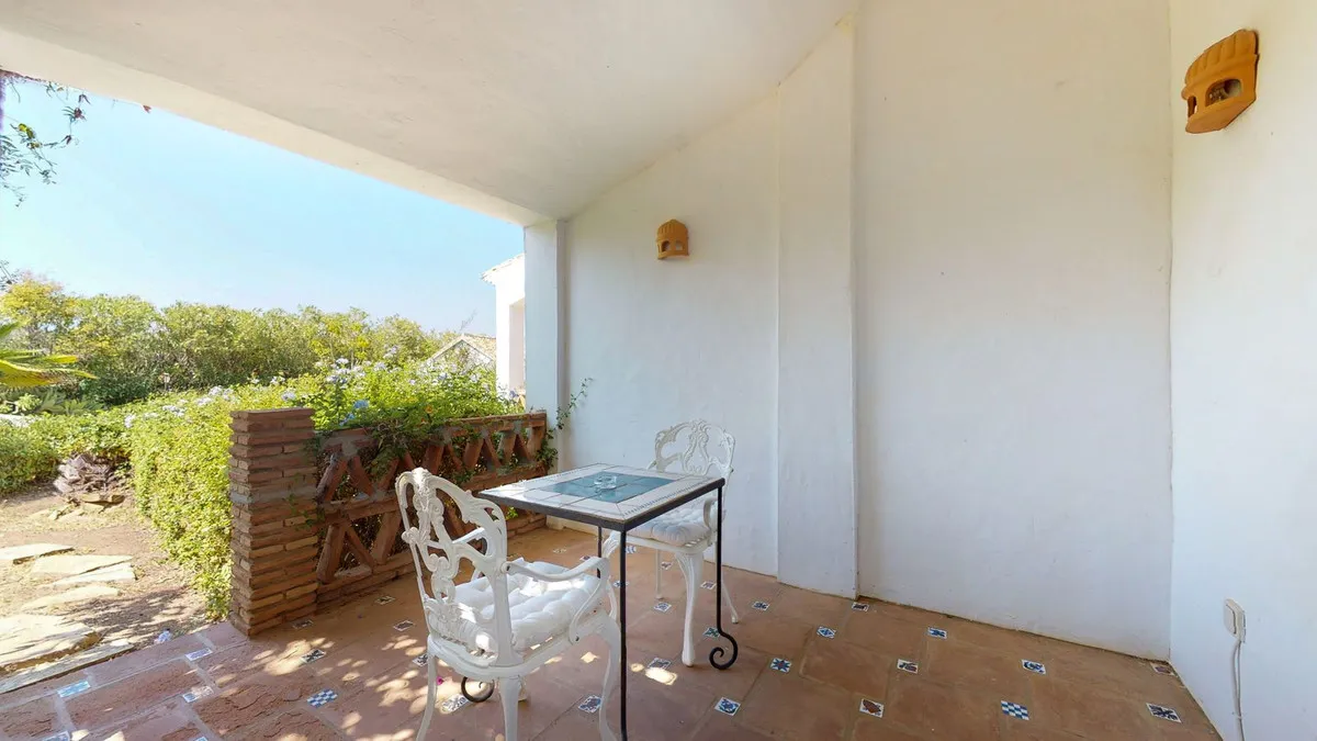 98237478-f7d6-4d57-baf3-87a8a839e9ea