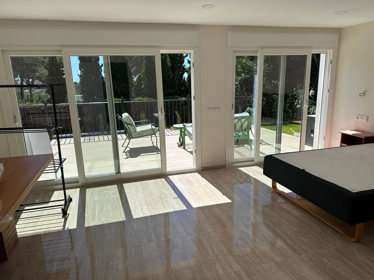 6f563458-f72e-4e8a-ad92-c2295ec1c0b1