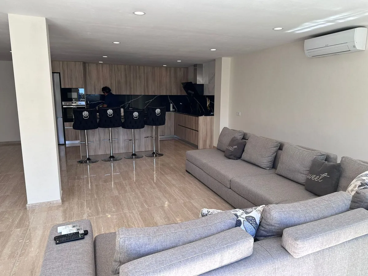 79259f78-ce2d-41c8-9b72-8a6b4d15f353