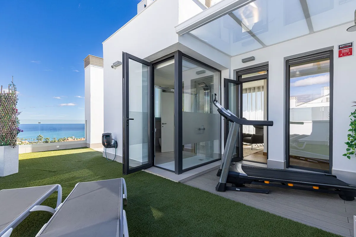 33af0692-f8de-4636-ba45-642538469f27