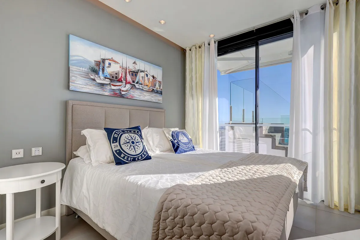 816c9c68-af34-4350-a21b-98d1959b1ac6