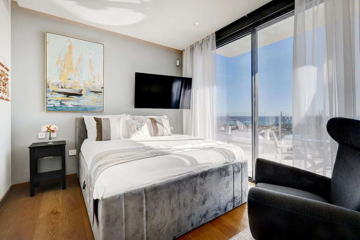 867d1ef8-3d0e-40d7-b304-88d708e81fd8