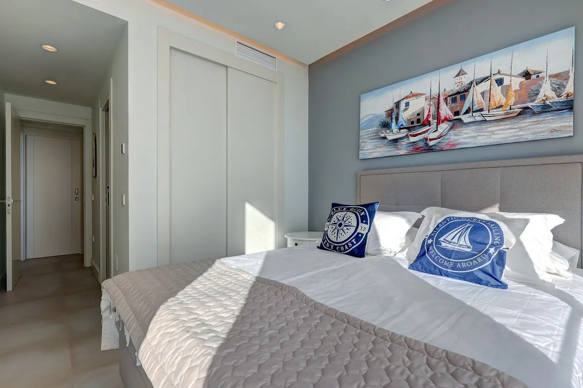 940ff78b-478c-463d-b77c-4ccfb5c9602d